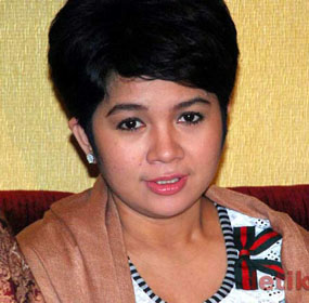 Joy-Tobing4-dlm