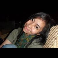 Milana-istri-gayus-FB-C