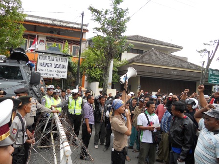 demo