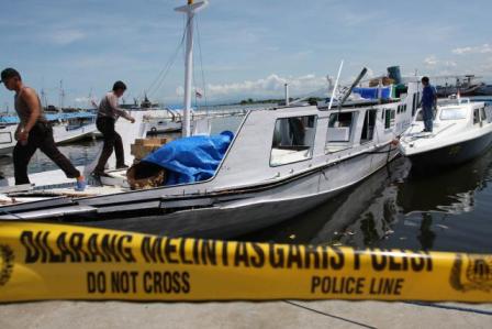 KAPAL MELEDAK