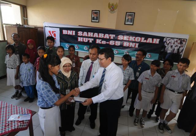 270711_SOLO_beasiswa BNi1