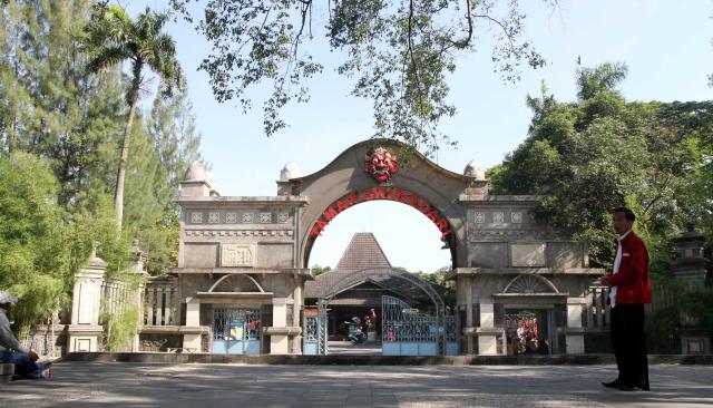 SRIWEDARI3