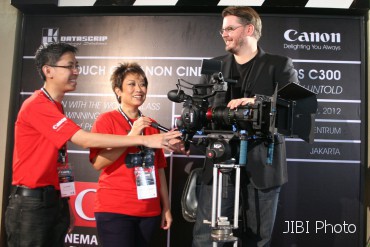 BOYOLALIPOS dot COM : PELUNCURAN CINEMA CAMERA - Canon Cinema Camera