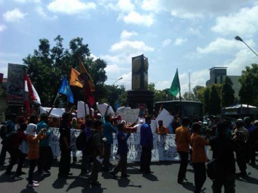 3103Demo Klaten