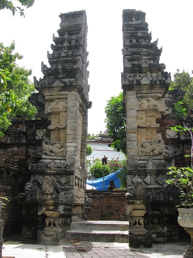 Gapura menuju makam Sunan Pandanarang (JIBI/Harian Jogja/Garth Antaqona)