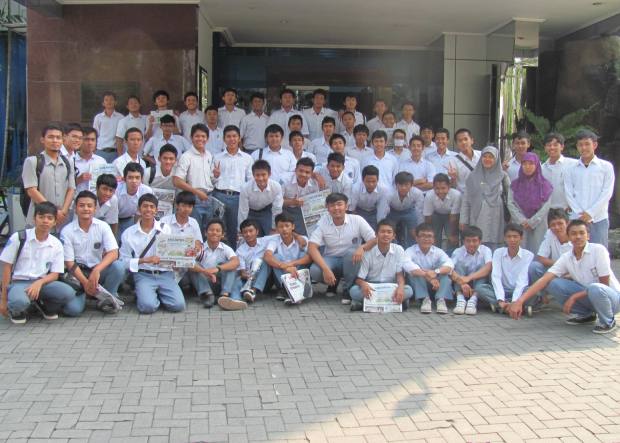 Assalam+Solo SOLOPOS.COM : SANTRIWAN PPMI ASSALAM KUNJUNGI SOLOPOS - Assalaam ...