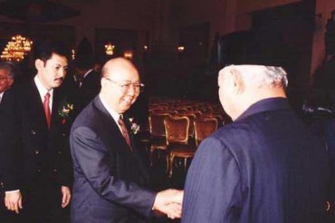 1106Liem-Sioe-Liong
