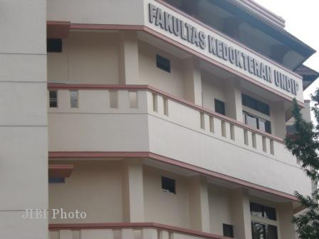 (fk.undip.ac.id)