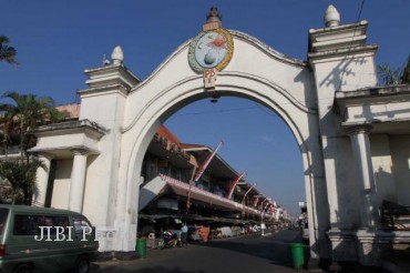 2008pasar klewer