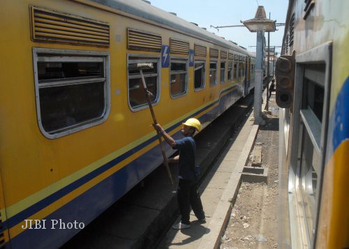 Kereta Api Ekonomi Senja Bengawan (JIBI/SOLOPOS/dok)
