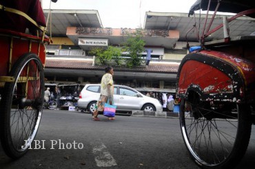 pasar klewer--depe