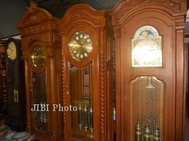 jam antik