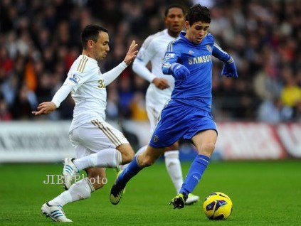 Duel Chelsea kontra Swansea City akan mewarnai Piala Liga Inggris