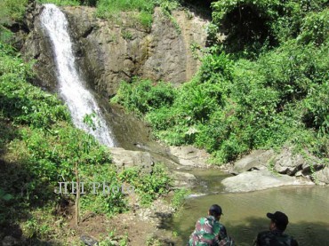 1002.air.terjun(2)