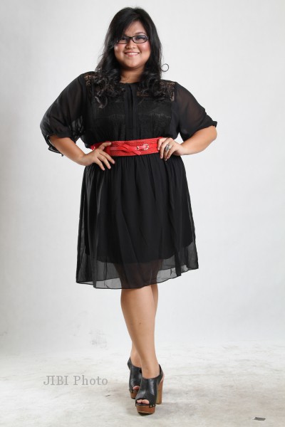 Peserta X Factor Indonesia, Shena Melsiana (rcti.tv)