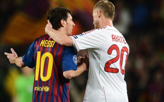 lionel-messi-ignazio-abate-milan-barcelona.jpg