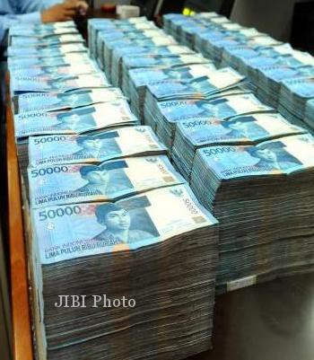 JAKARTA--Nilai tukar rupiah350 JAKARTA--Nilai tukar rupiah350