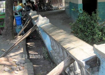 05SDN 02 Banyuanyar