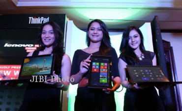  X1 Carbon touch, ThinkPad Helix, dan ThinkPad tablet 2 yang seluruhnya