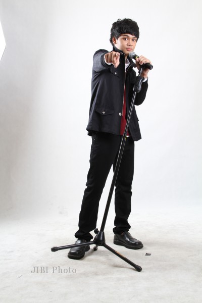 MIikha Angelo, peserta X Factor Indonesia