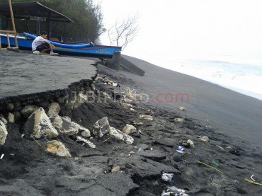 Abrasi di pantai Kuwaru (JIBI/Harian Jogja/dokumen)