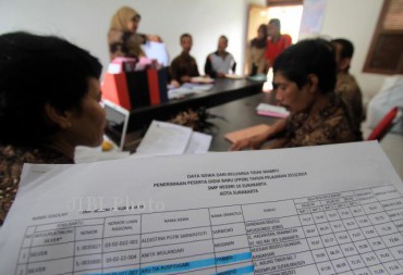 070613_SOLO_PENDAFTARAN PPDB GAKIN_BUR1