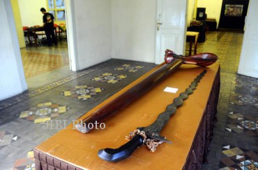 keris 333