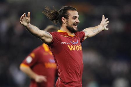 SOLOPOS.COM : TRANSFER PEMAIN : Tinggalkan Roma, Pablo Osvaldo Gabung
