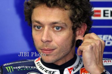 Pembalap Yamaha, valentino Rossi, ingin bertahan bersama timnya hingga akhir 2016. (dok. JIBI/Reuters)