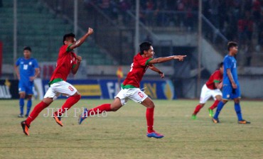 Ilustrasi Kapten tim nasional Indonesia, Evan Dimas Darmono (6) meluapkan kegembiraan usai mencetak gol.