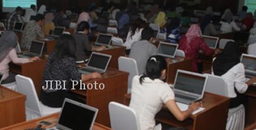 Tes CPNS Kementerian PAN-RB dengan sistem computer assisted test (CAT)