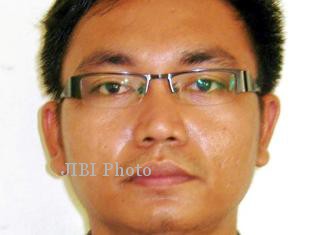 Eka Pangulimara Hutajulu ekaphutajulu@gmail.com Pengurus Pusat Konfederasi Kongres Aliansi Serikat Buruh Indonesia (KASBI)