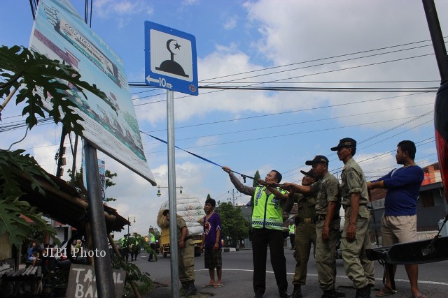 Angin kencang klaten