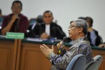 Mantan Ketua Mahkamah Konstitusi Akil Mochtar (JIBI/Solopos/dok)