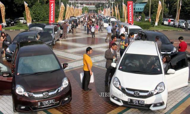 160 Honda Mobilio Pertama Diserahkan kepada Pemesan