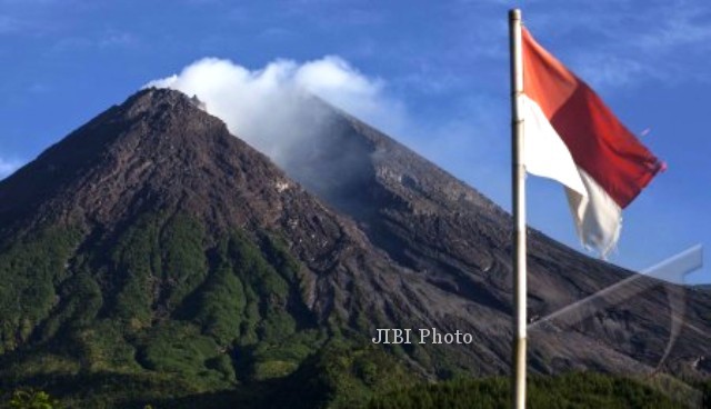 Gunung Merapi (JIBI/Solopos/Antara)