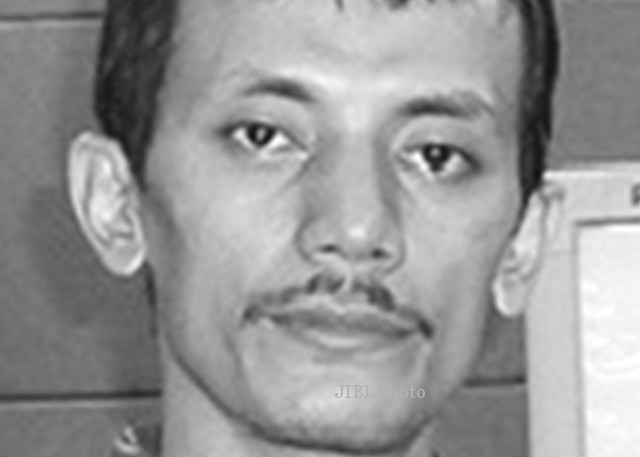 Johan Wahyudi
jwah1972@gmail.com
Guru SMP Negeri 2 Kalijambe, Sragen