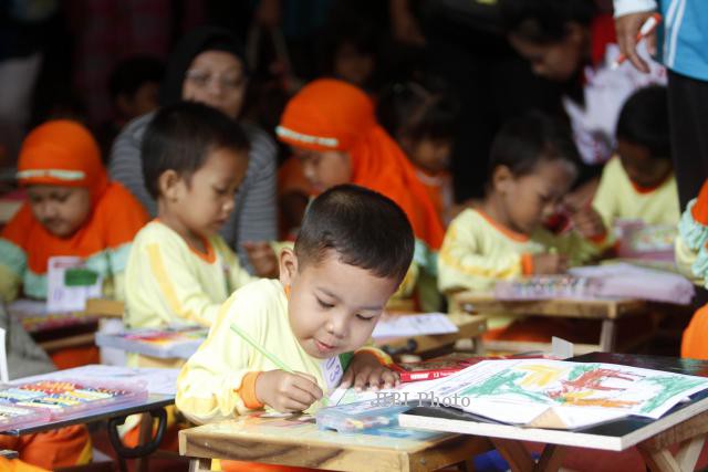 Lomba mewarnai