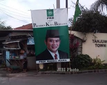 Spanduk Prof. Rhoma Irama (Detik/Twitter)