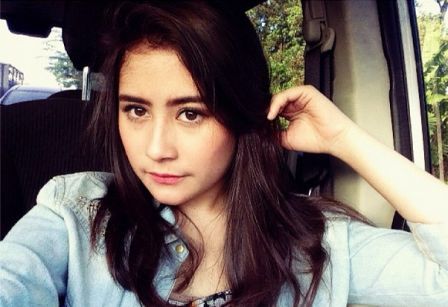 Prilly Latuconsina (Instagram)