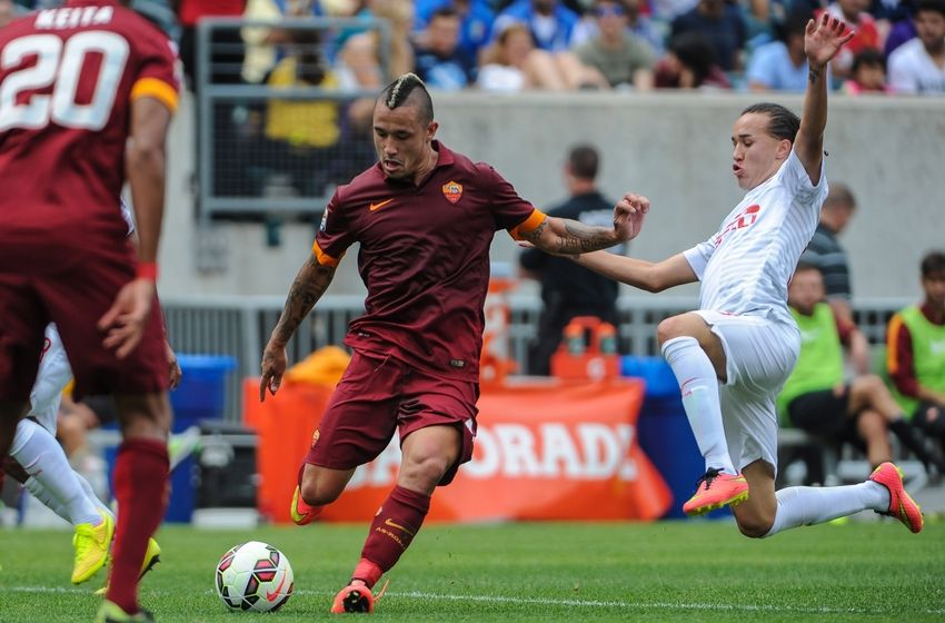 radja-nainggolan-soccer-friendly-as-roma-vs-inter-milan-850x560.jpg