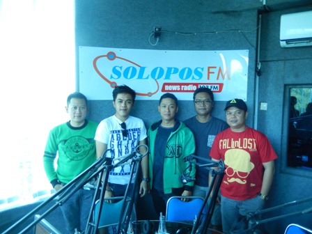 Grup band Jikustik talkshow di studio Solopos FM, Sabtu (24/5/2015) pagi. Brian, vokalis baru Jikustik, saat berada di ruang redaksi Solopos FM, Sabtu (24/5/2015). (JIBI/Damar Sri Prakoso)