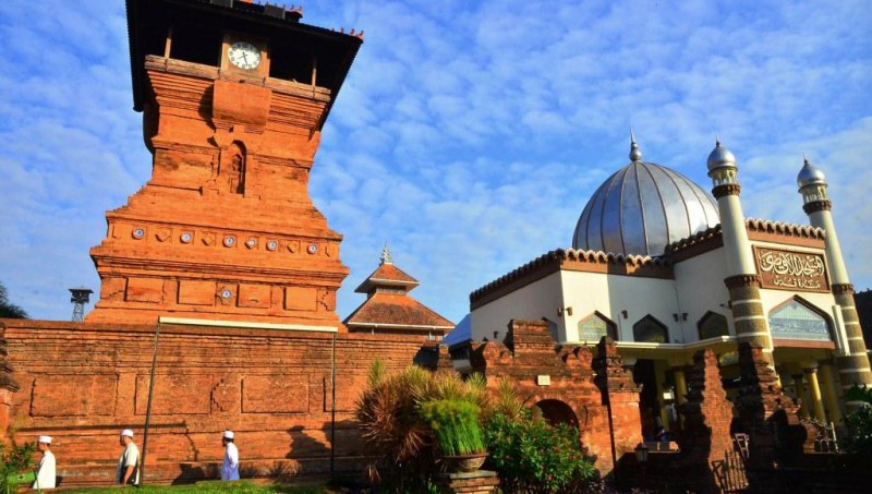 Masjid Menara di sentra Kudus saat Ramadan 2015. (JIBI/Solopos/Antara/Yusuf Nugroho)