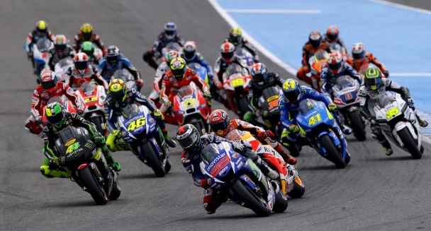 aksi para pembalap di MotoGP yang digelar di Sirkuit Jerez, Spanyol (Reuters)