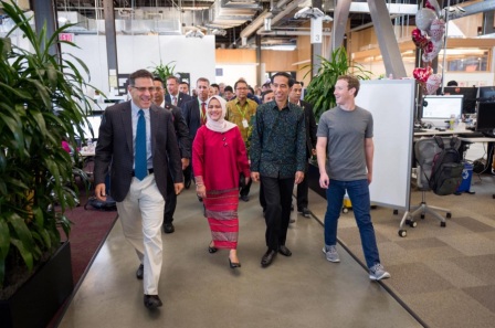 Mark Zuckerberg dan Presiden Jokowi di Kantor Pusat Facebook, Menlo Park, Silicon Valley (Facebook.com/Mark Zuckerberg)