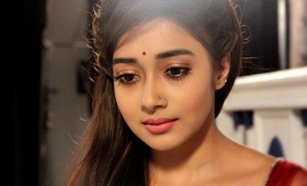 Tina Dutta (www.bollywoodlife.com)