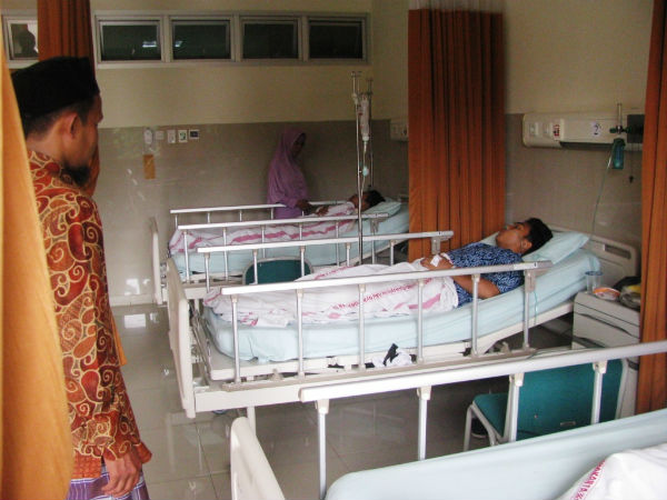 Sejumlah santri di Pondok Pesantren (Ponpes) Tahfidz Quran Yatim Nurani Insani dirawat di RS PKU Muhammadiyah Gamping, Jumat (12/2/2016). (Abdul Hamied Razak/JIBI/Harian Jogja)