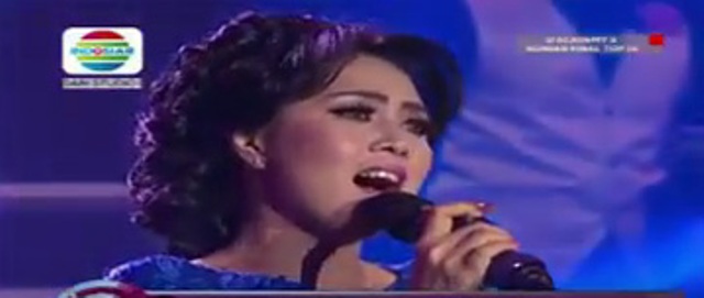 Penampilan Sherly Marlinda atau Linda Ponorogo di D' Academy 3 (youtube)