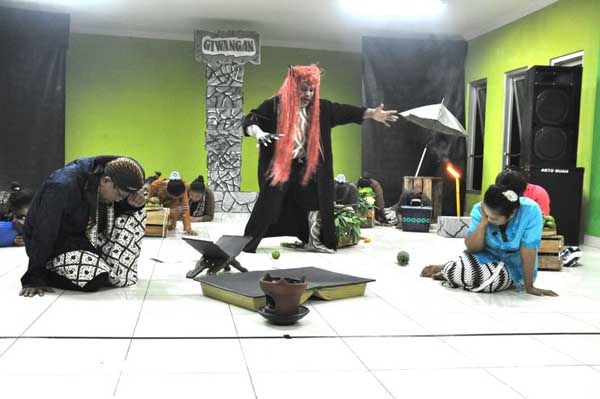 pentas seni pedagang pasar ok