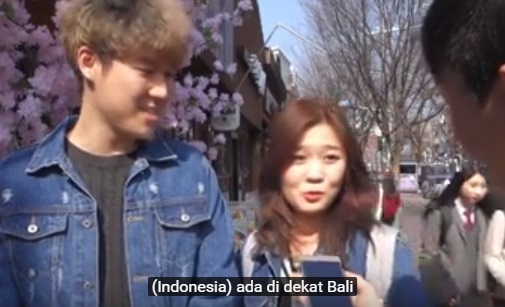 Reaksi orang Korea Selatan saat ditanya soal Indonesia. (Istimewa/Youtube)